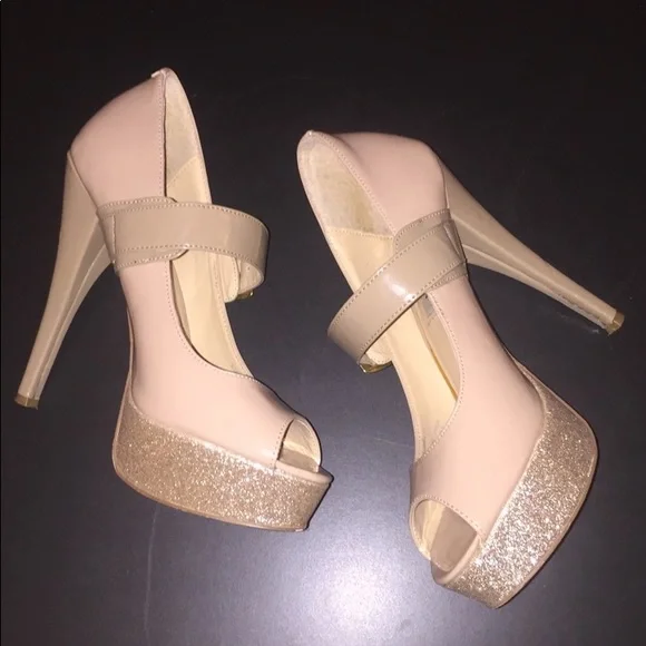 Steve Madden Nude and sparkly platform heels! - Picture 8 of 8